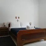 Christos بيت للعطل